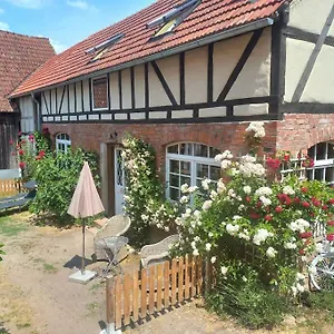 Apartment Romantisches Rosencottage, Hofheim in Unterfranken